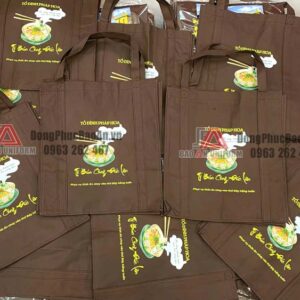 Nhận May Túi Vải Không Dệt In Logo Theo Yêu Cầu Số Lượng Lớn Giá Xưởng TPHCM | Mẫu Túi Vải Không Dệt Tổ Đình Pháp Hoa